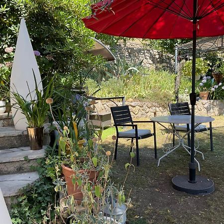 Bed and Breakfast Mas Giro Le Bar-sur-Loup Exterior foto